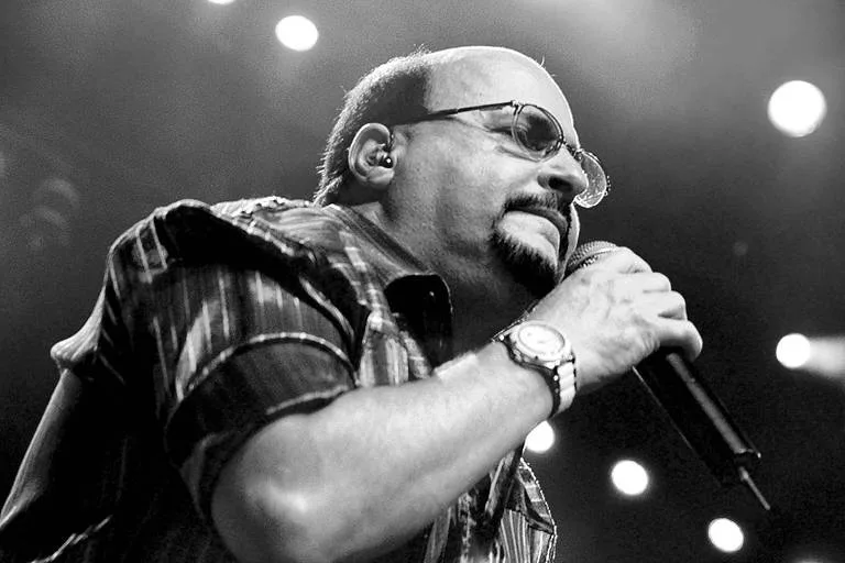 Morre Paulinho, cantor do Roupa Nova, após contrair Covid-19, aos 68 anos