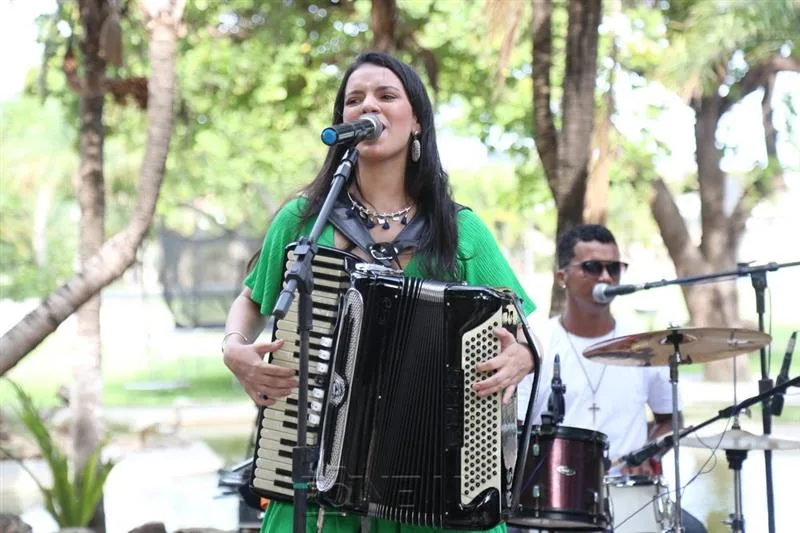 Prefeitura de Fortaleza promove o Especial de Réveillon com Isabela Serpa