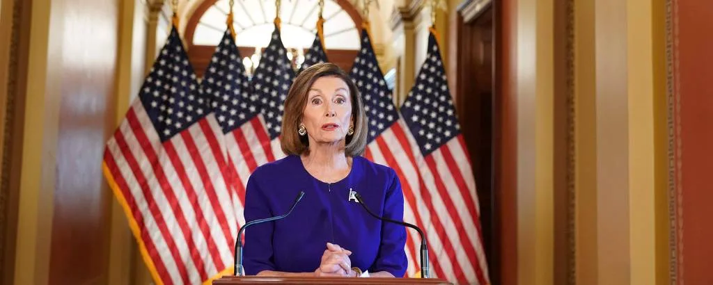 Liderados por Pelosi, democratas pedem saída de Trump via regra constitucional ou impeachment