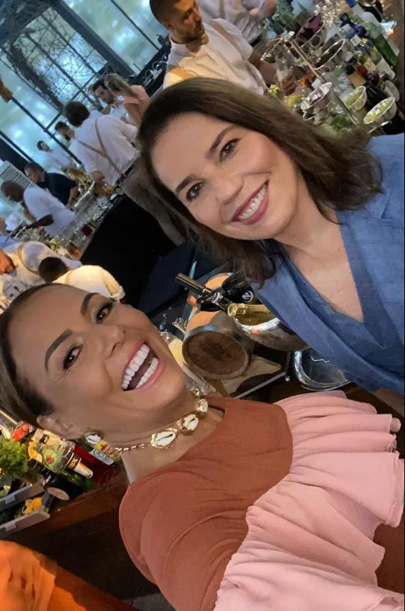 Denise Bezerra brindou a nova idade em noite especial