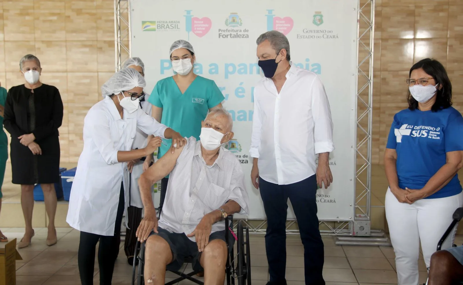 Campanha Municipal de Vacinação irá atender 778 idosos em residências de longa permanência
