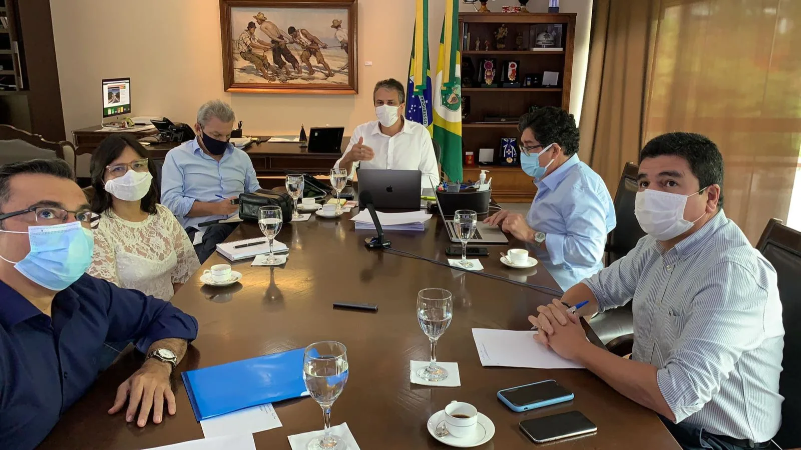 Camilo amplia leitos para coronavírus e destaca rigor na fiscalização de bares e restaurantes