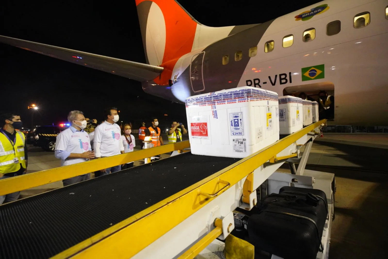 Ceará recebe 33 mil novas doses da vacina CoronaVac nesta segunda