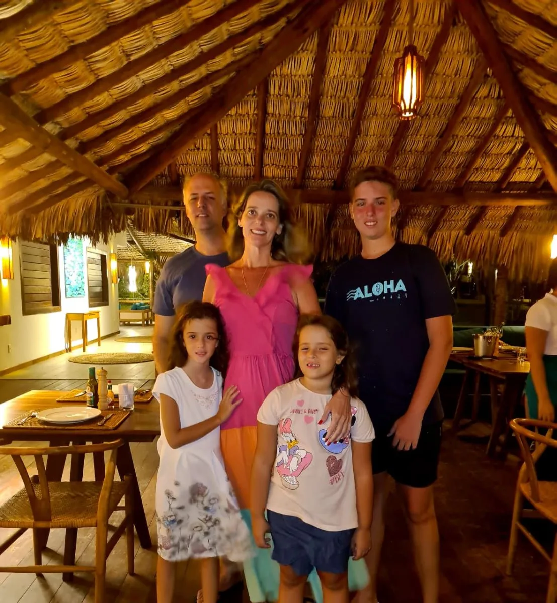 Designer Camila Leite celebra aniversário com família e amigos em Fortim