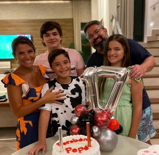 Pedro Queirós comemora seus 17 anos em família