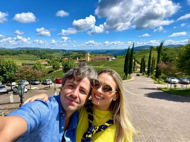 Isabela Markan e Fábio Albuquerque curtem dias no Sul do País