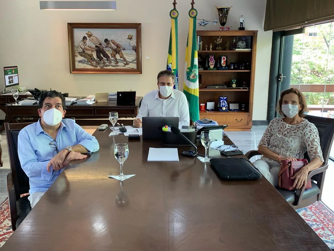 Após reunião de comitê, Camilo revoga decreto atual e aumenta toque de recolher