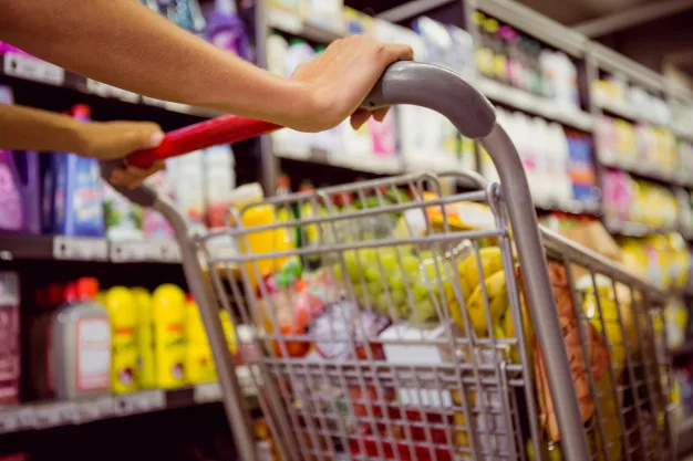 Falta de produtos em supermercados retoma o maior nível de 2020