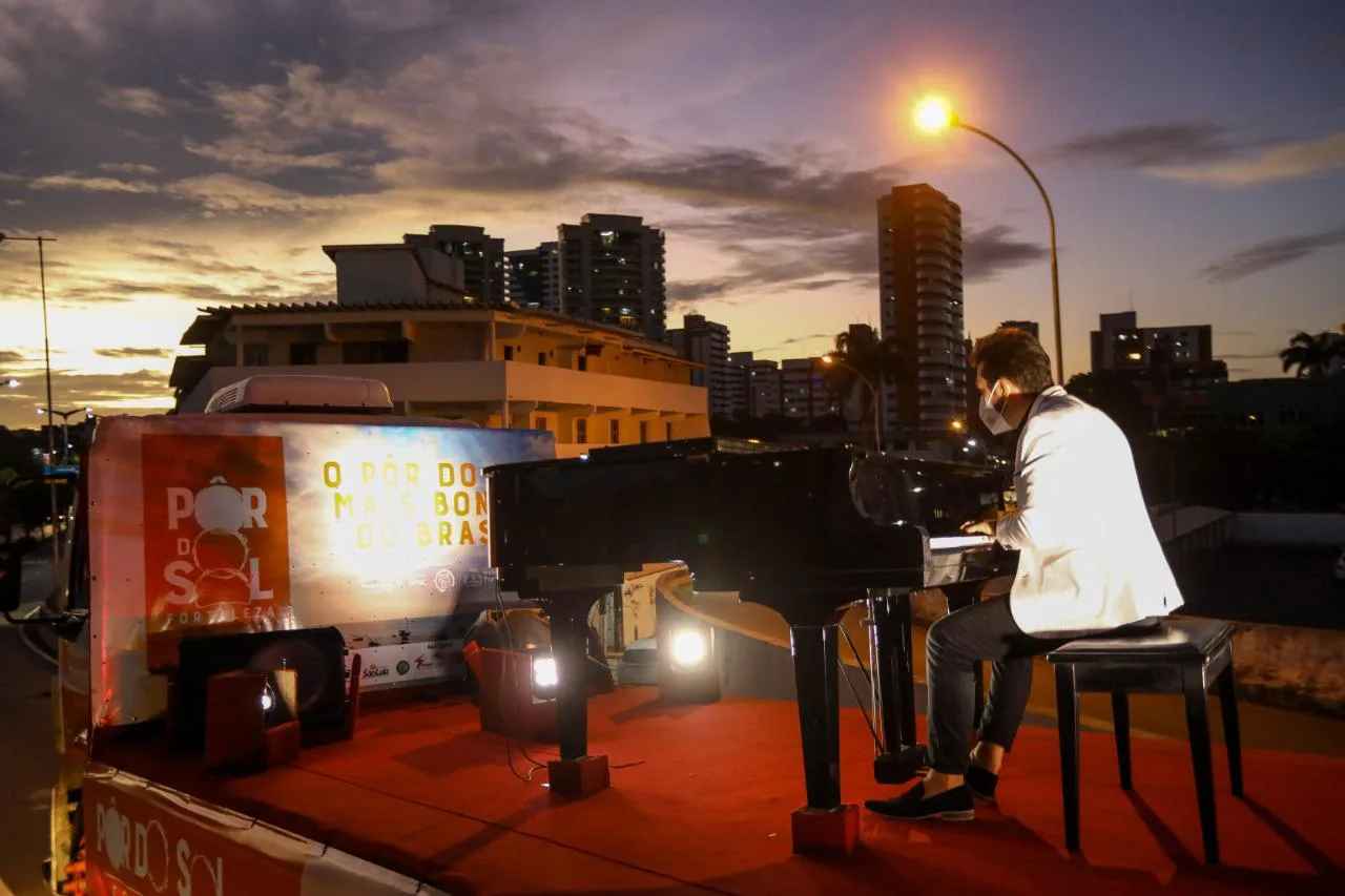 Projeto Pôr do Sol retoma neste domingo de forma remota e homenageia profissionais da saúde