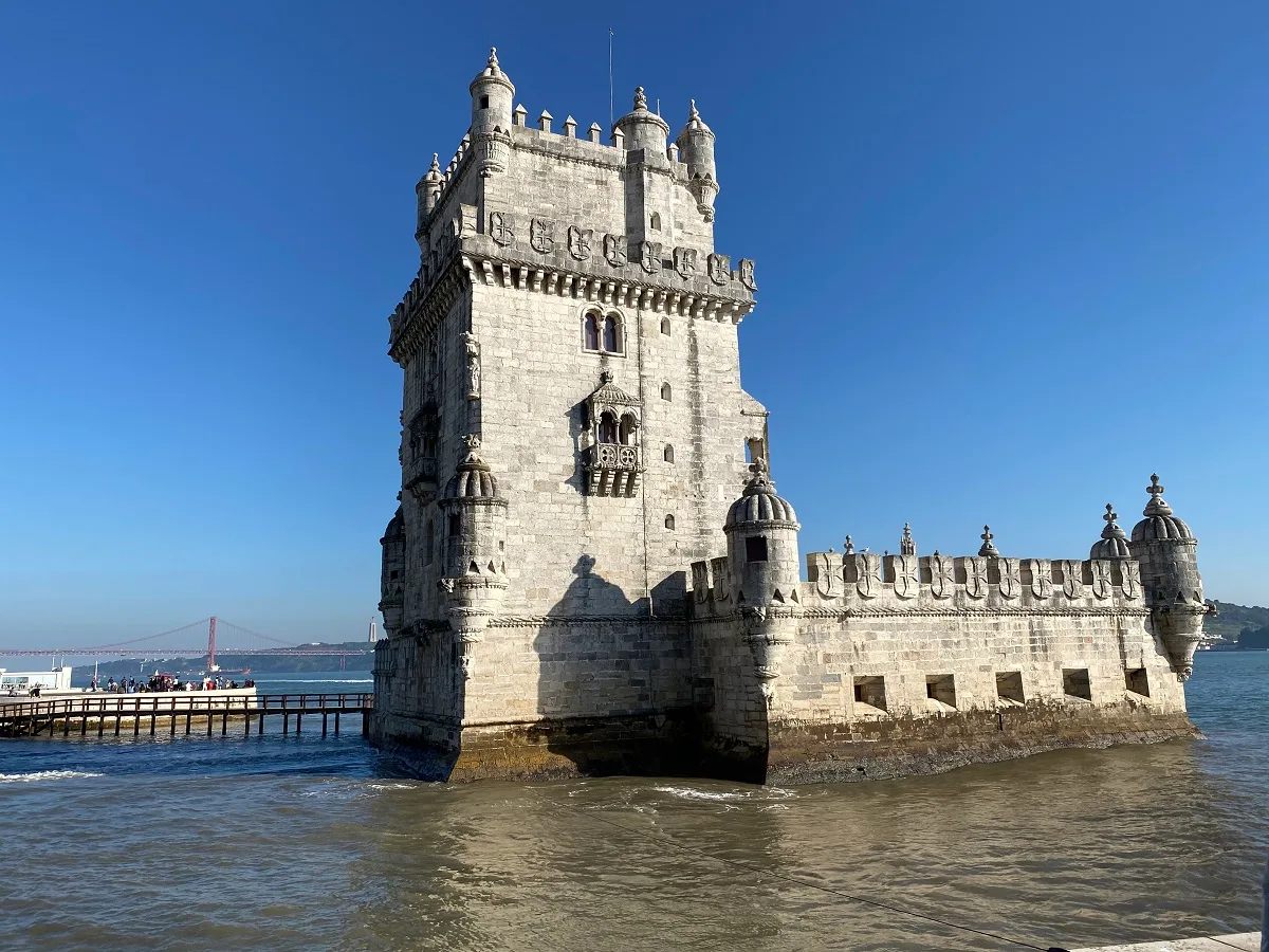 Portugal começa a desconfinar e reabre restaurantes e cafés com serviço ao ar livre