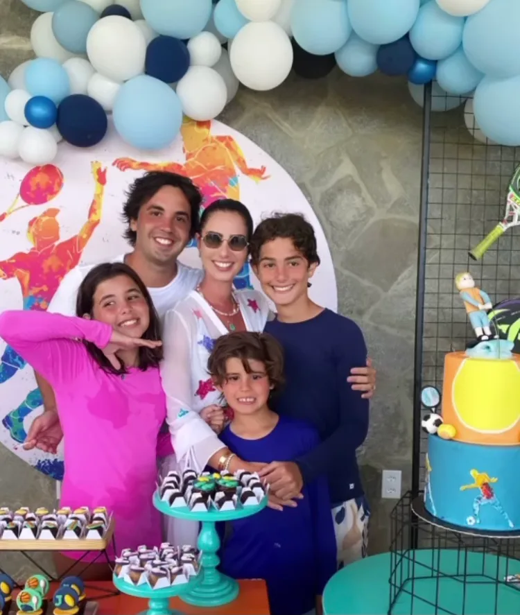 Nicole Pinheiro celebra os 12 anos do filho Joaquim