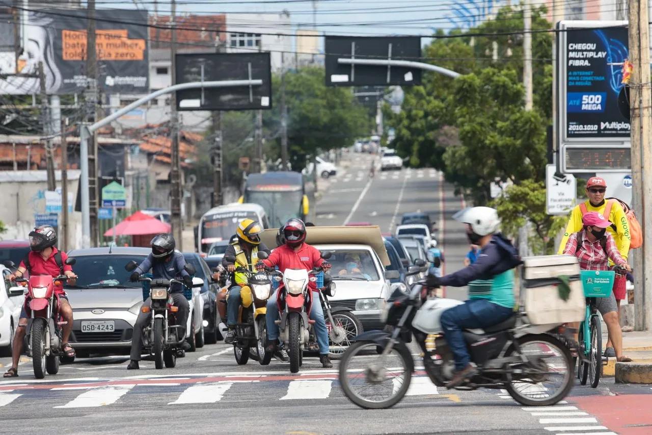 Mudanças no Código de Trânsito incluem modificações da CNH e irão valer a partir desta segunda