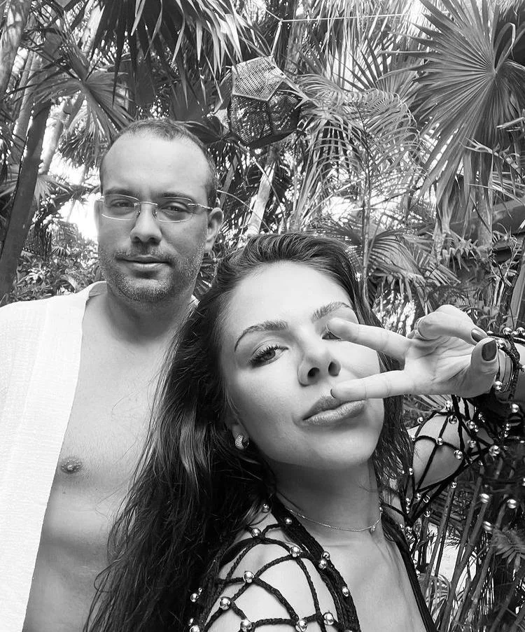 Fernanda Franco e Ivo Machado curtem temporada em Tulum