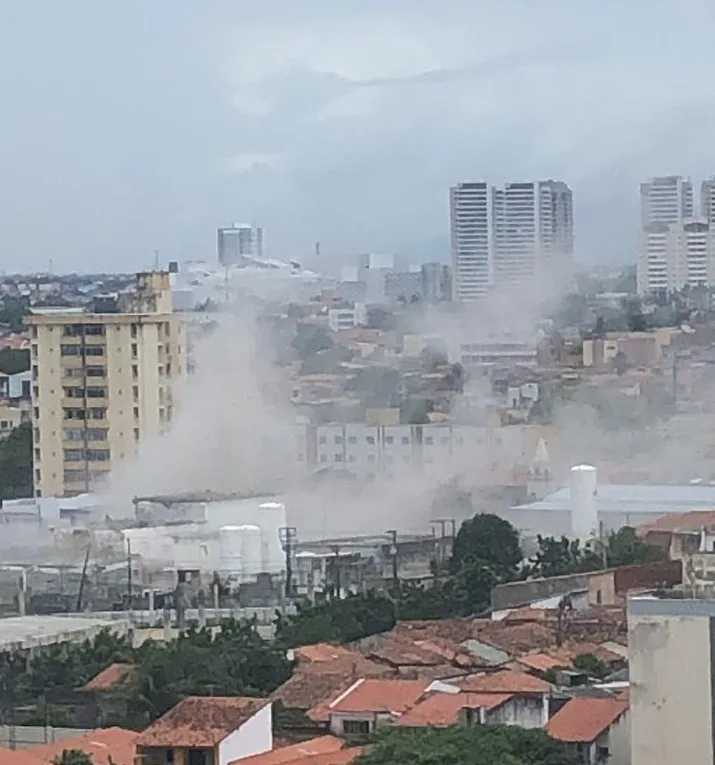 Fábrica de oxigênio White Martins explode em Fortaleza e deixa feridos