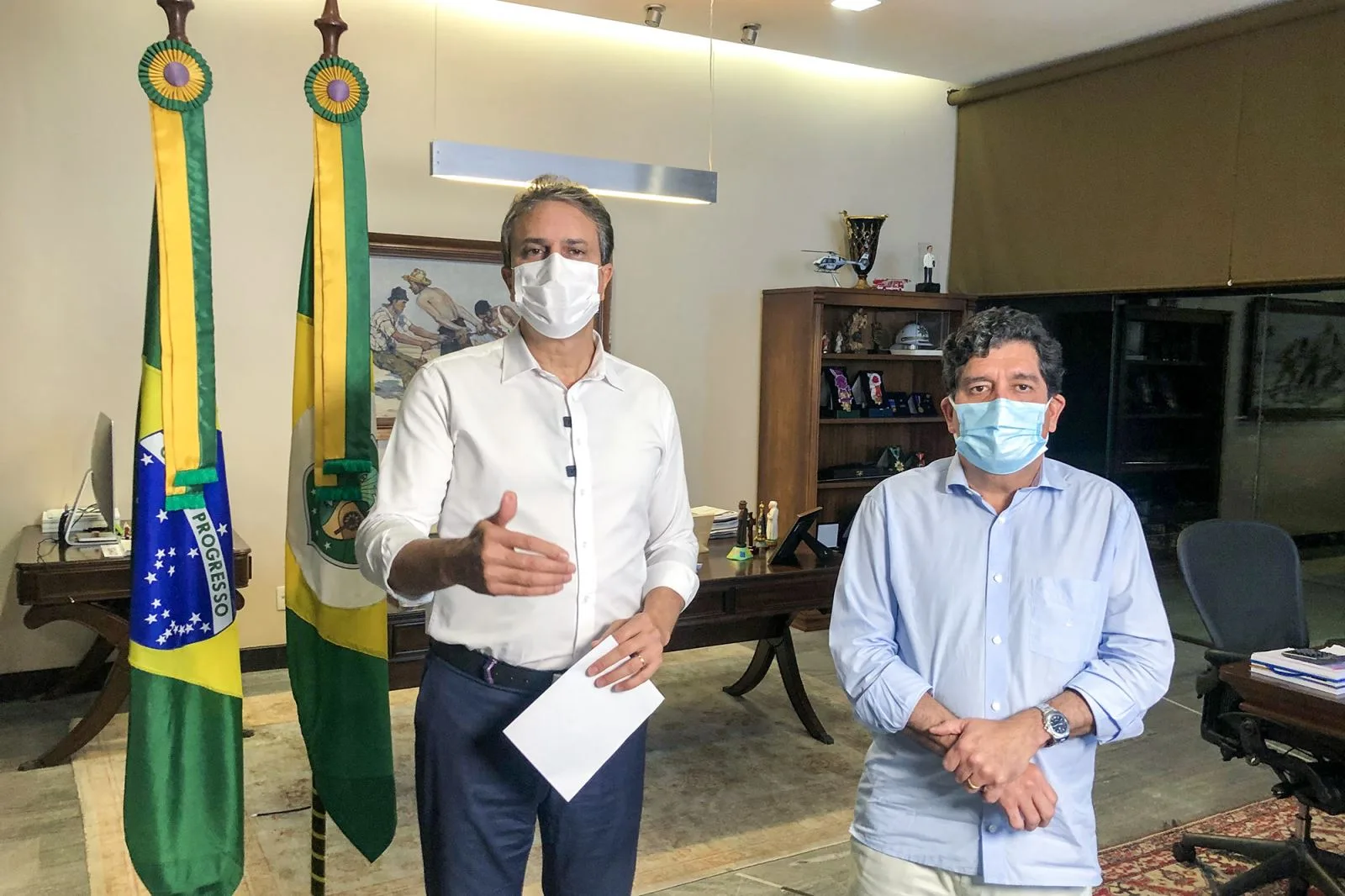 Governador do Ceará Camilo Santana atualiza decreto