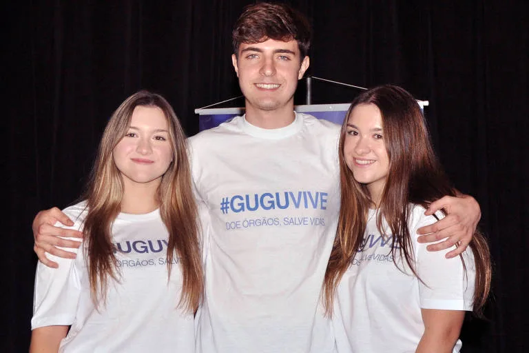Filho de Gugu Liberato lembra momentos difíceis após a morte do pai