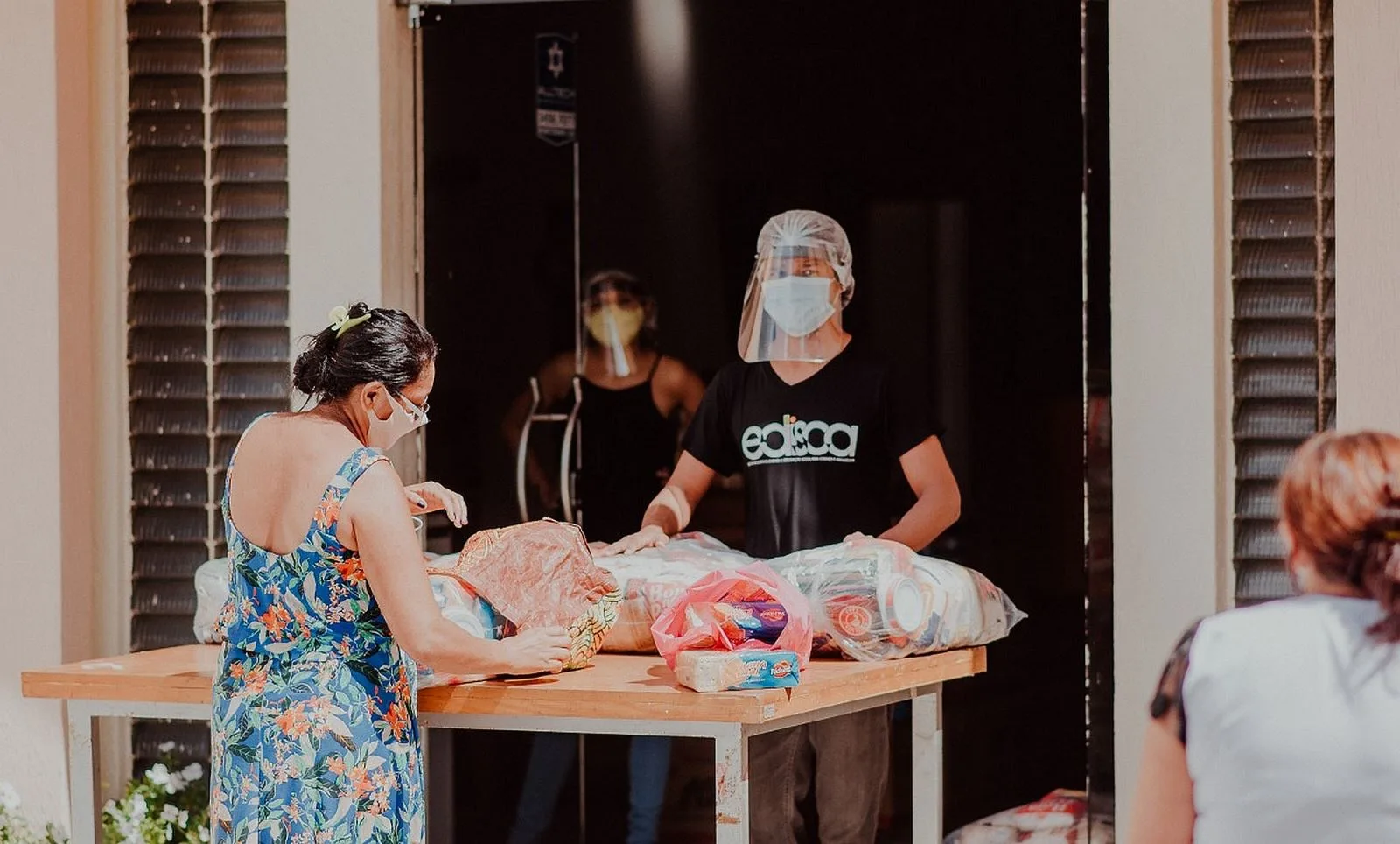 Escola Edisca distribui mais 19 toneladas de alimentos na 2ª edição da campanha Passos do Bem