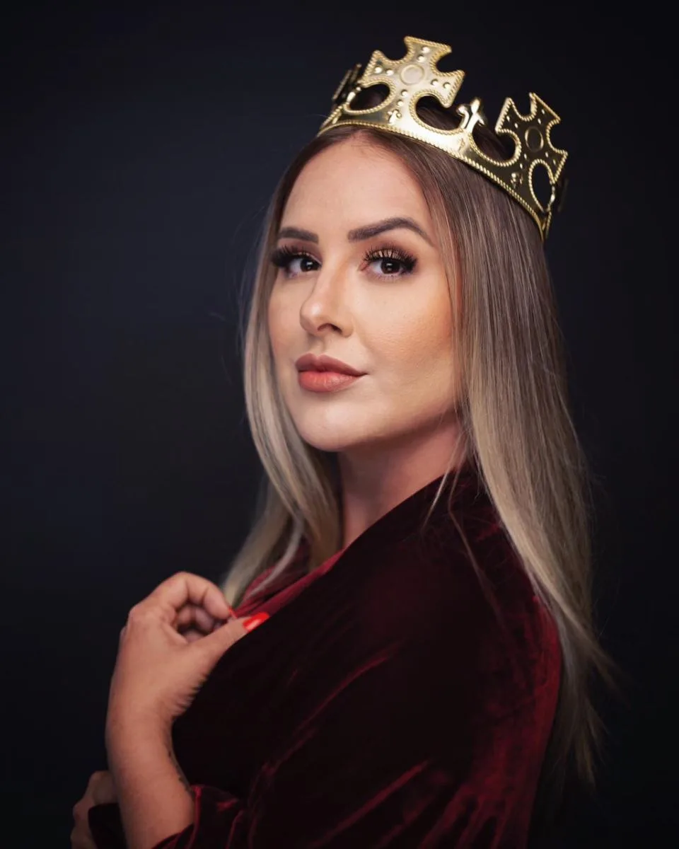 Patrícia Leitte é a estrela da campanha do Simbora Delivery