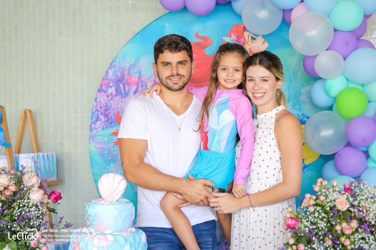 Isabela Franklin e Ivan Bezerra Neto comemoram seis anos da Liv