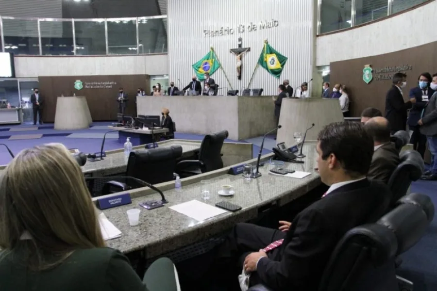 Assembleia aprova criação de centro de atendimento para crianças com autismo e síndrome de down