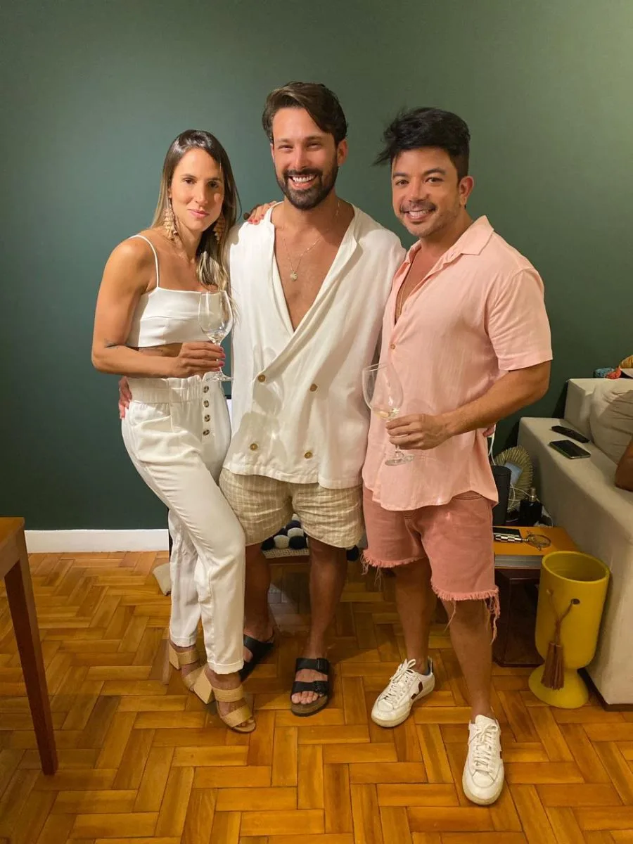 Thiago Maciel completa 30 anos e ganha parabéns surpresa