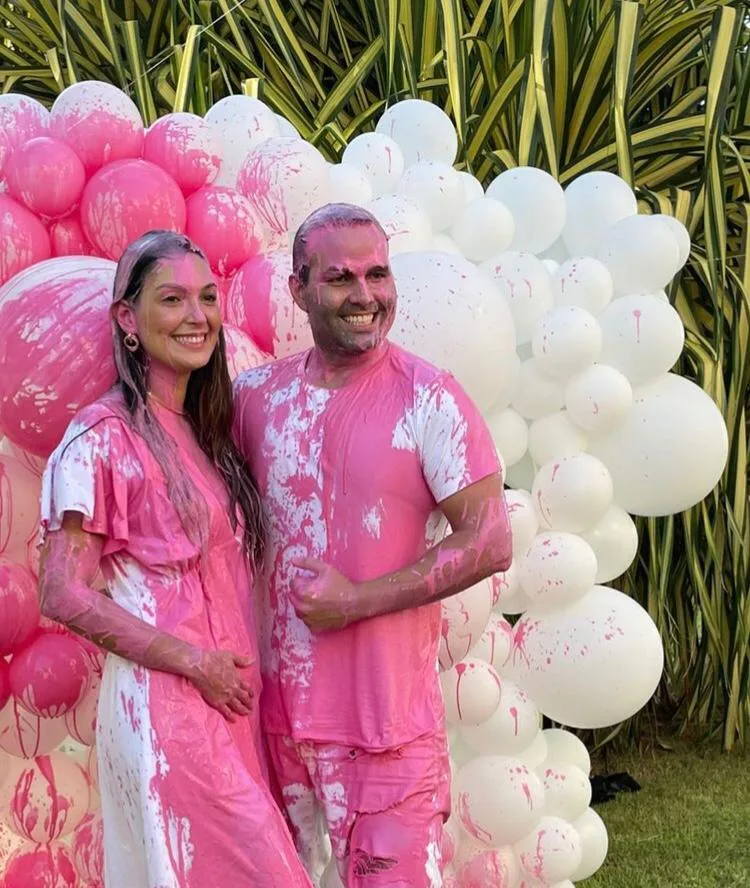 Catarina e André Guanabara descobrem que vem aí a segunda filha