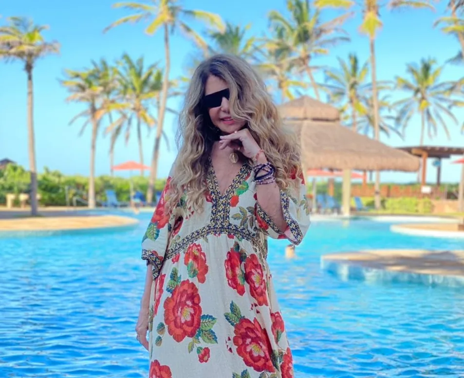 Elba Ramalho e Fabiana Karla curtem o Suítes Beach Park Resort