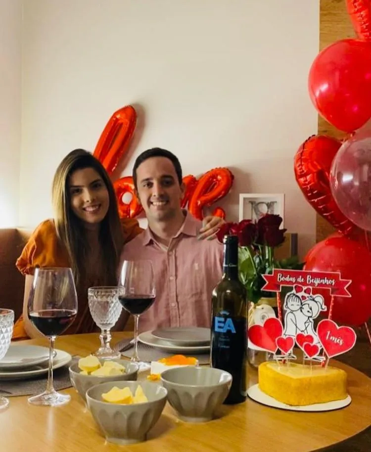 Sara Dantas e Marcelo Tavares fazem brinde duplo no fim de semana