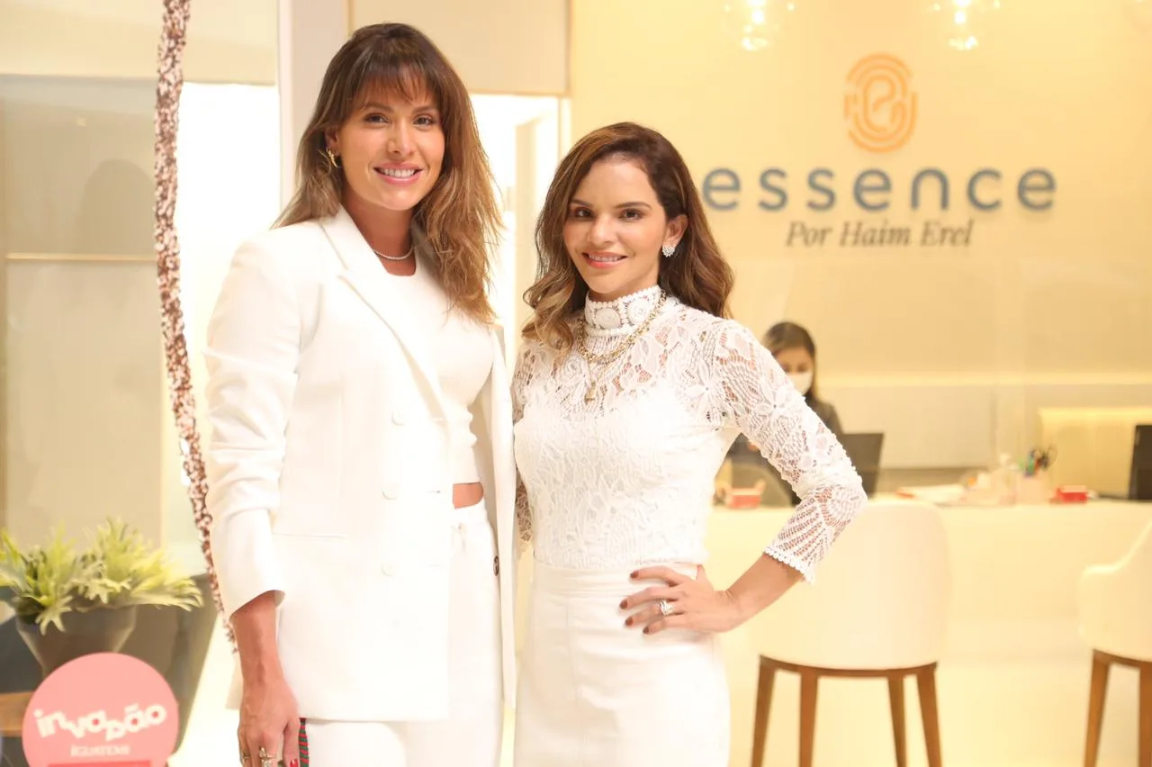 Thyane Dantas visita a Essence por Haim Erel do Shopping Iguatemi
