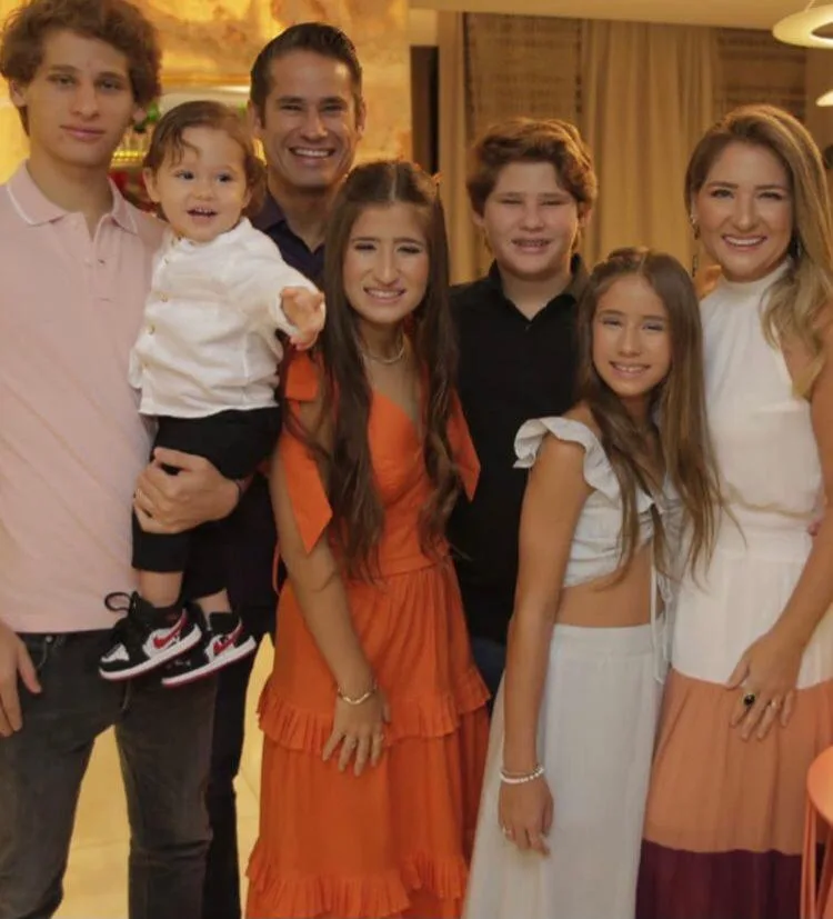 Patriciana e David Rodrigues celebram os 15 anos da Vidda