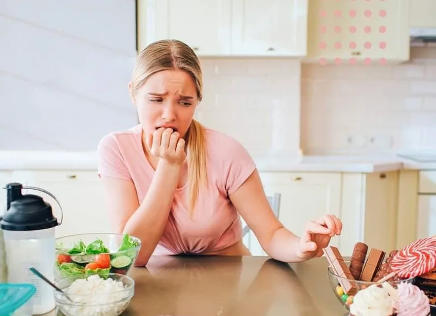 Fome emocional: vilã do emagrecimento