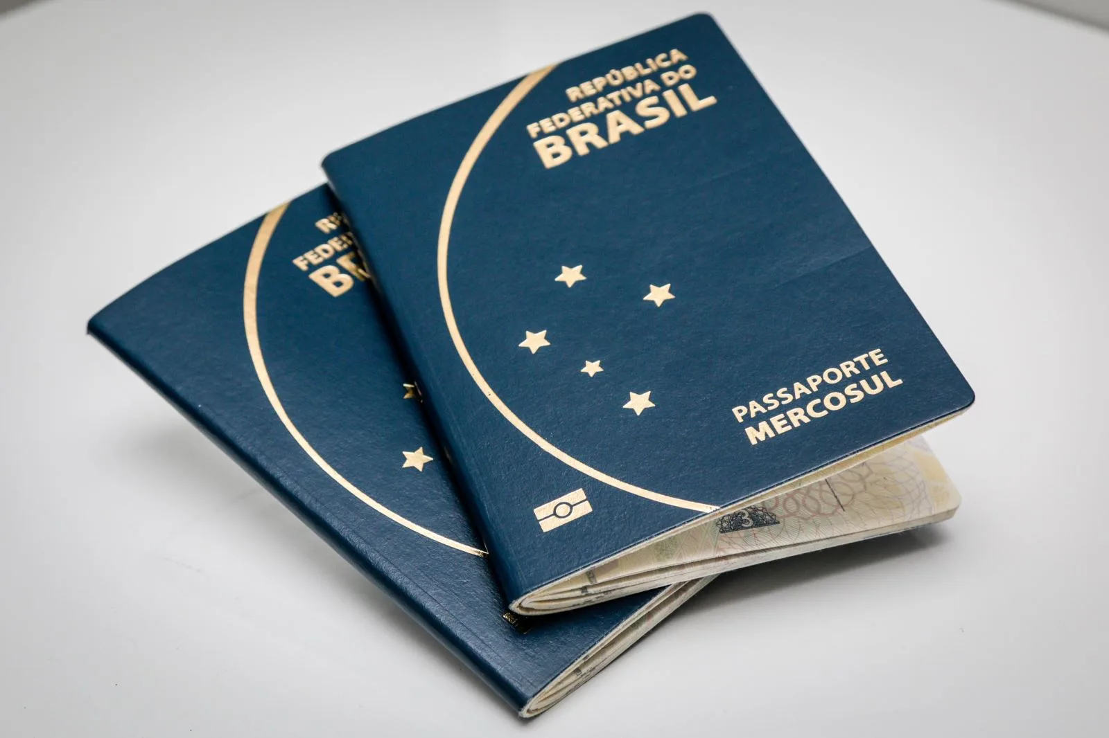 Canadá anuncia abertura de fronteiras para brasileiros vacinados com duas doses a partir de setembro