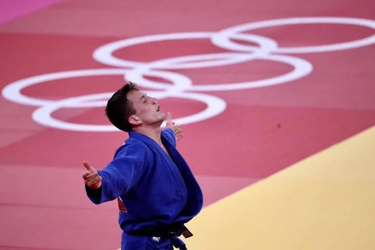 Saiba quem é o judoca Daniel Cargnin, que venceu a Covid e conquistou o bronze nas Olimpíadas