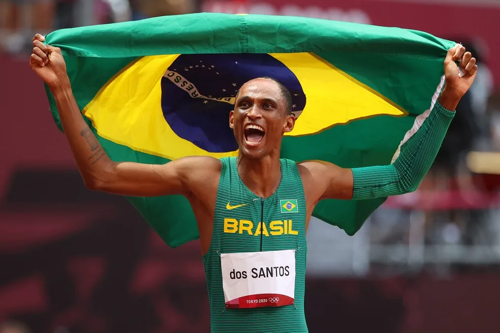 Alison dos Santos leva o bronze, 1ª medalha individual do Brasil em provas de velocidade desde 1988