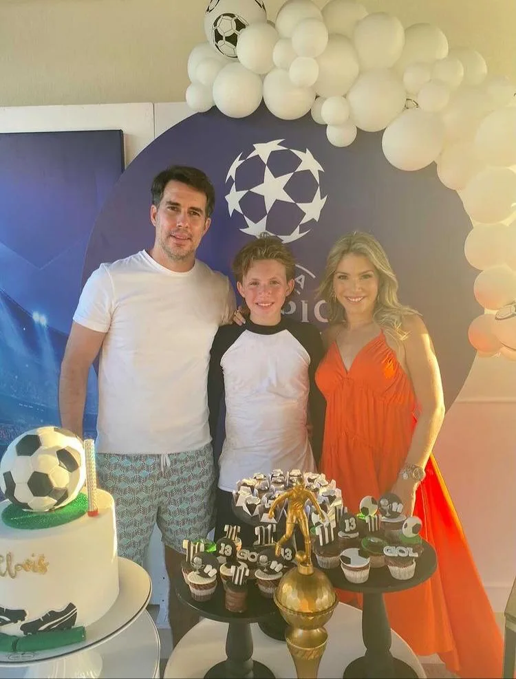 Monique e Clóvis Rolim Neto festejam os 13 anos do filho Clóvis
