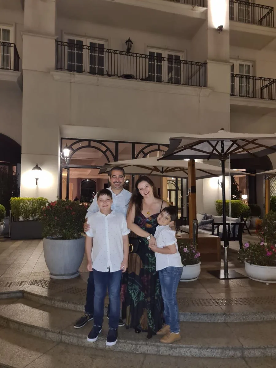 Christianny Diógenes brinda a nova idade em São Paulo