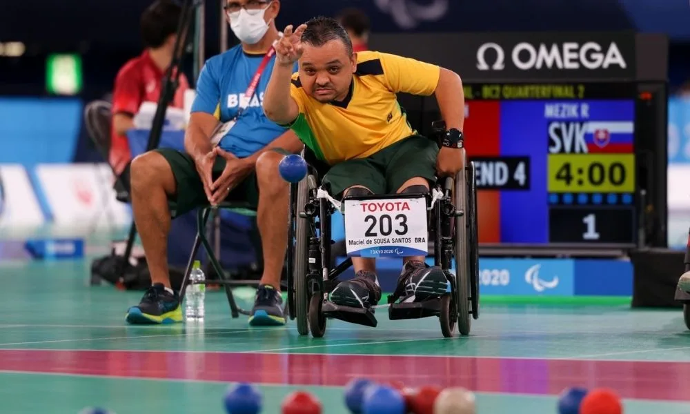 Cearense Maciel Santos conquista a medalha de bronze na bocha BC2 nas Paralimpíadas