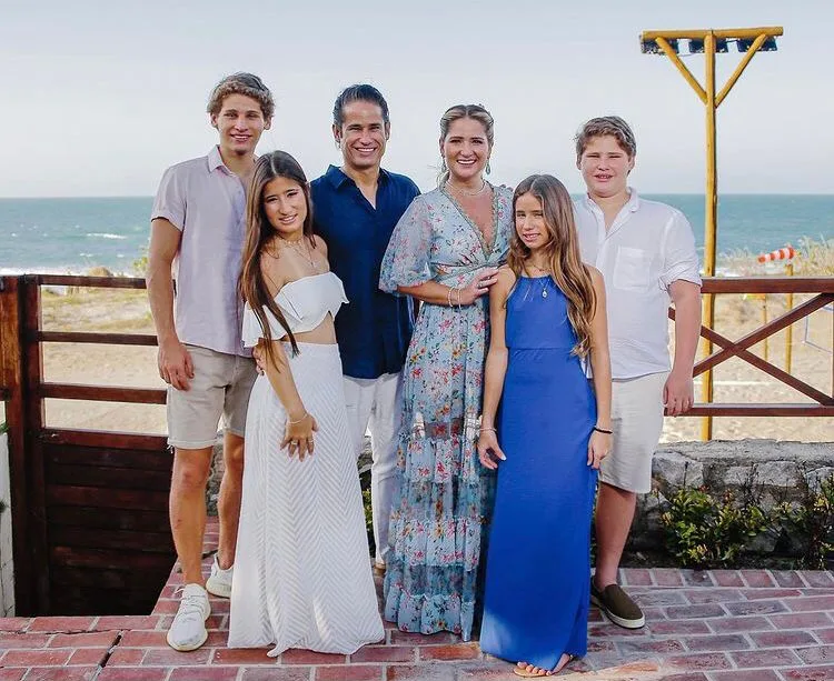 Patriciana e David Rodrigues celebram Bodas de Porcelana