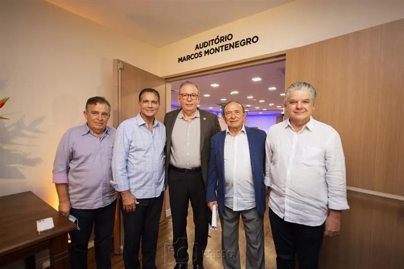 Ricardo Cavalcante inaugura auditório Marcos Montenegro do SESI Parangaba