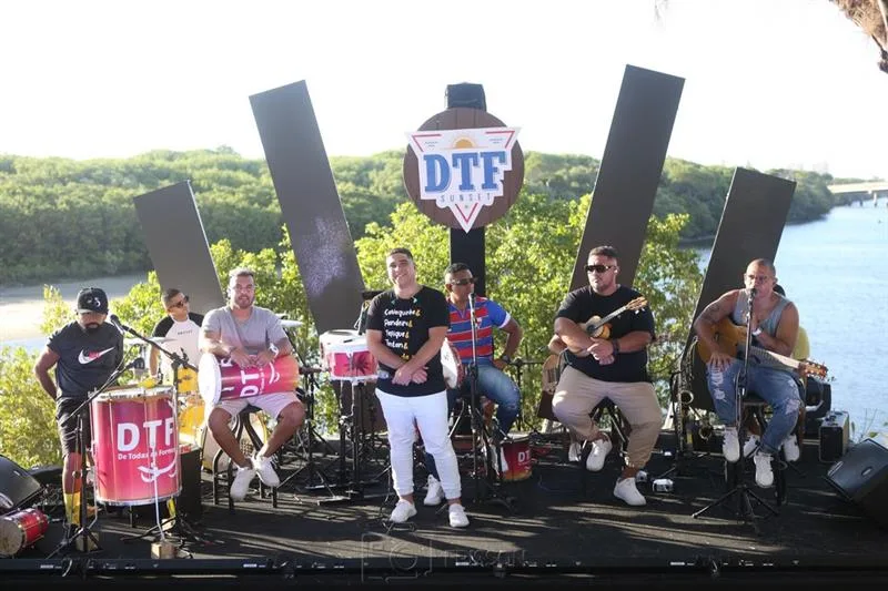 Grupo DTF arma Sunset para gravação de audiovisual