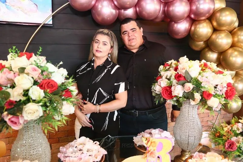 Regina Madeiro celebra mais uma primavera