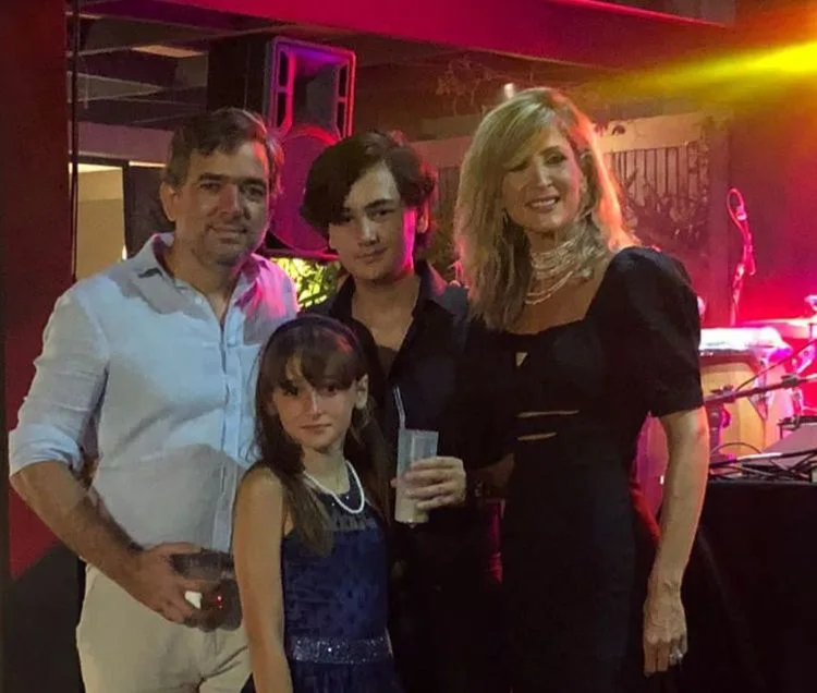 Bianca Bonorandi e Marcelo Franco celebram os 15 anos do filho Lucca