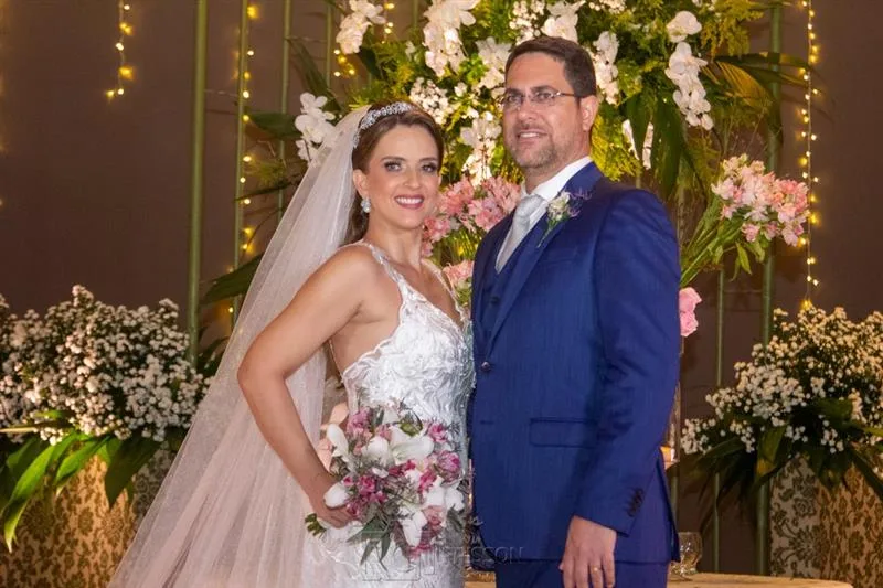 Melissa Melo e Mauro Paixão tornam-se marido e mulher