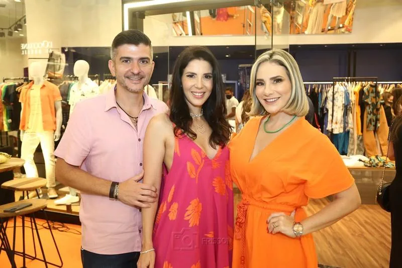 Colcci inaugura, com frisson, sua loja no Shopping Iguatemi