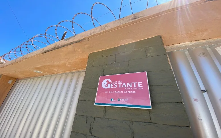 Com mais de mil peças, bazar solidário da Casa da Gestante acontece nesta terça