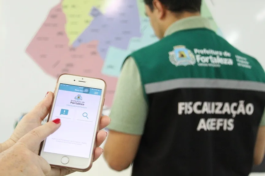 Agefis interdita cinco estabelecimentos por não exigirem passaporte da vacina
