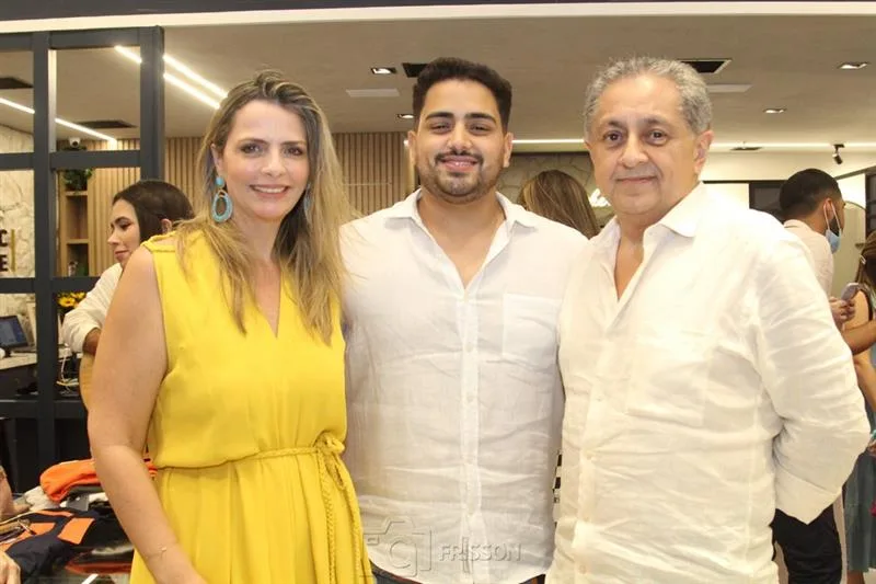 Rafael Pinto inaugura flagship da Republic Paradise no Iguatemi