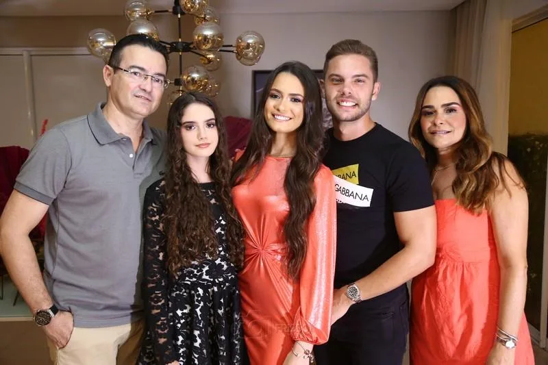Marjorie Gurgel celebra aniversário com festa das mais animadas
