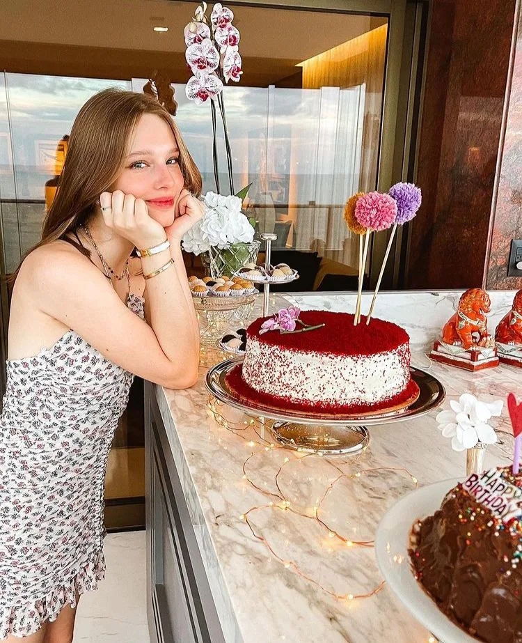 Marcella e Eugênio Porto comemoram 14 anos da Maria Antônia