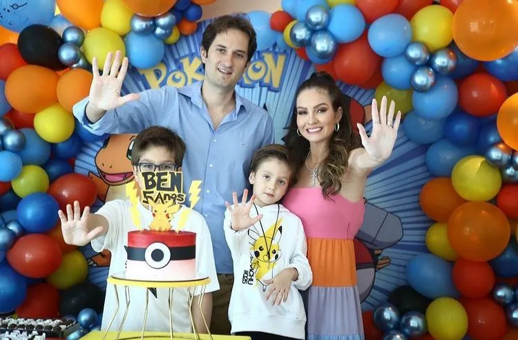 Denise e Daniel Pio comemoram cinco anos do filho Ben
